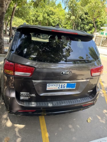 Kia Carnival 2015full option