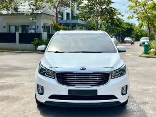 Kia carnival 2018 Full option ( Tax )