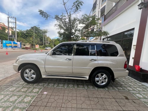 Lexus lx470ឆ្នាំ2004ឡានថ្មី
