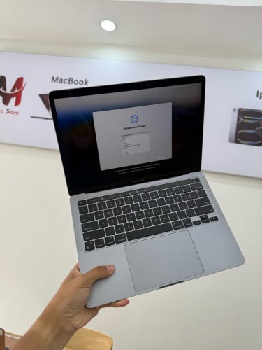 MacBook Pro Chip M1 13inch Ram 8/512 99%