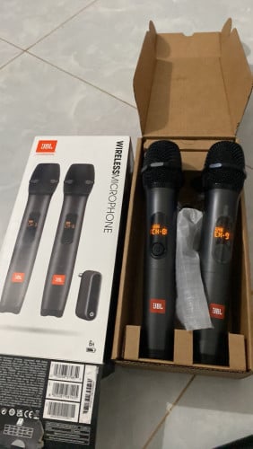 mic jbl 95% ប្រើបាន ជាមួយ ពពួកpartybox