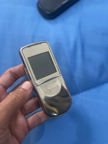 Nokia 8800 Sirooco gold សំបកស្រុិន ម៉ាសិនស្រុិន
