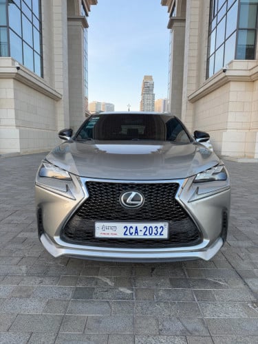 NX 200t 2015 F-sports គុច3ក្នុងcherry ស៊ីន