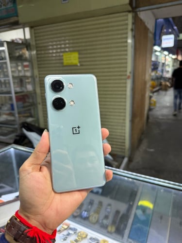 Oneplus ACE2 v 256G Ram16G Sim2 CH ម៉ាសុីនស្រុីន