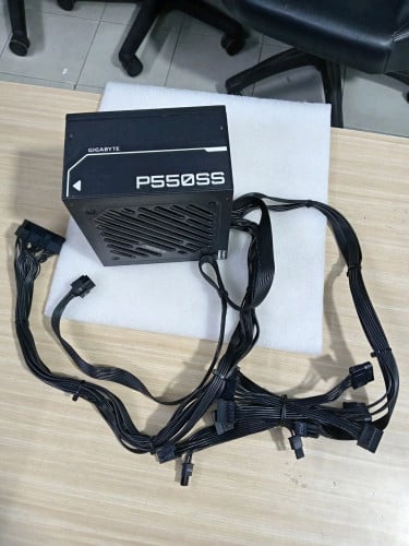 Power Supply 550W GIGABYTE