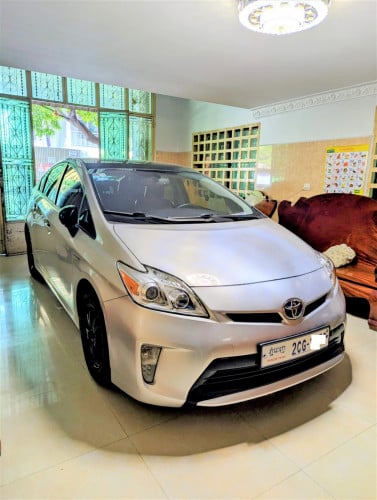 Prius 012​ ឡានខ្ញុំផ្ទាល់ option4 Delux Solar