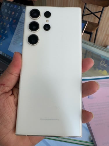 S23 ultra (12/512g) ក្រុមហ៊ុន 98%