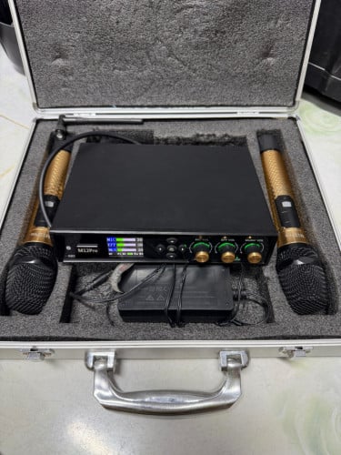 Sell ម៉ៃក្រូហ្វូនM12និងM12 Pro