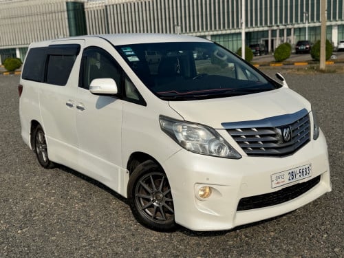 Toyota Alphard 2010 Auto3+ កៅអីVIP