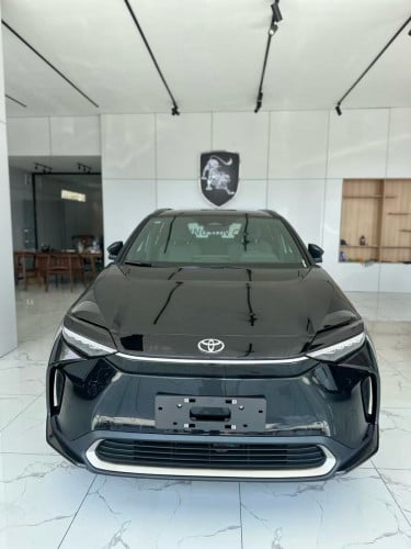 Toyota Bz4x (4WD)2025