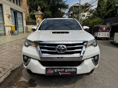 Toyota Fortunner 2017