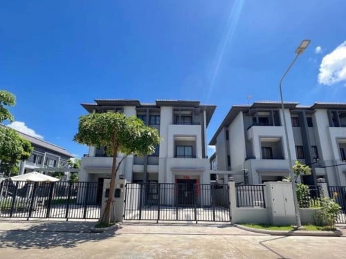 Twin Villa  វីឡាភ្លោះ  បុរី ជីបម៉ុង 50M