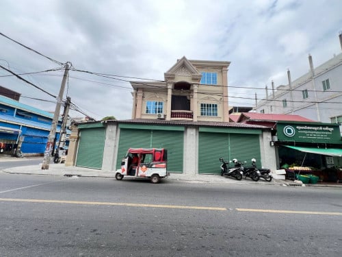 ផ្ទះសម្រាប់ជួលខណ្ឌបឹងកែងកង