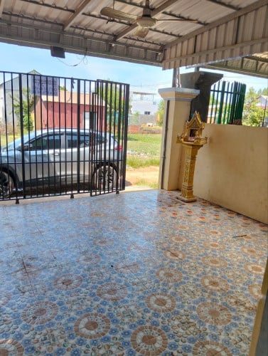 ផ្ទះលក់បន្ទាន់