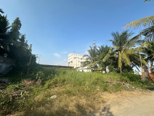 ដីសម្រាប់លក់