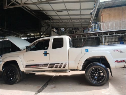 ធានាថ្មីលំដាប់មេឡាន ឆ្នាំ05 ប៉ុង១មានប៉ុងភ្លើង