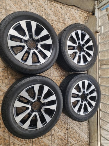 រង្វង់20 ( យ៉ាន់ថ្មី និងសំបក80% ) តម្លៃ 250$