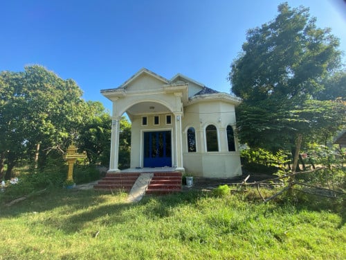 វីឡាតឿ 7m x 15m លក់បន្ទាន់ ប្លង់រឹង