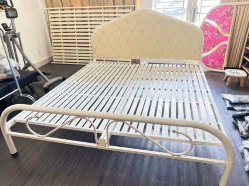 គ្រែដែក២ម៉ែត្រ តម្លៃ80$