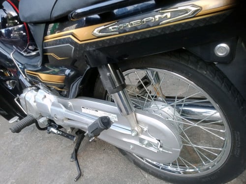 លក់980$ជិះឆ្លងឆ្នាំ អត់េបះដូងម៉ាសុីនតាន់។