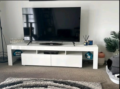 រើខុនដូ ថ្មី99% 55អិញ