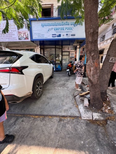 ផ្ទះជួល លើផ្លូវសហព័ន្ធរុស្សី ទល់មុខក្រុមហ៊ុនលក់ឡាន Geely