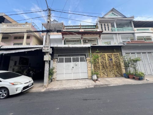 ផ្ទះ សម្រាប់ជួល នៅទួលទំពូង | House for Rent at TTP