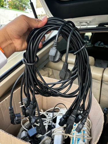 គ្រឿងមួយទឹកលក់ ខ្សែ Power -ខ្សែHDMI Mouse ខ្សែ Network-Adapter 12V