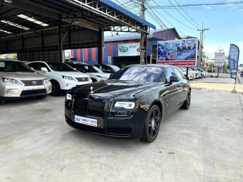 ស្តុកថ្មី ROLLS ROYCE Ghost Series ||ឡាននៅថ្មីដូចខ្លាញ់គោម្ចាស់ដើមទី 1 ( គីឡូតិច )