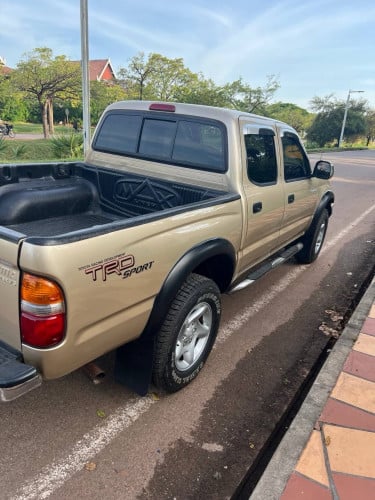 លក់ Tacoma 2002