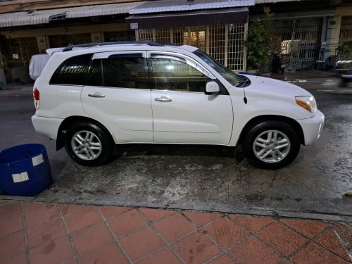 ឡានលក់ TOYOTA RAV4L 2003ប៉ុង1 បើកដំបូល