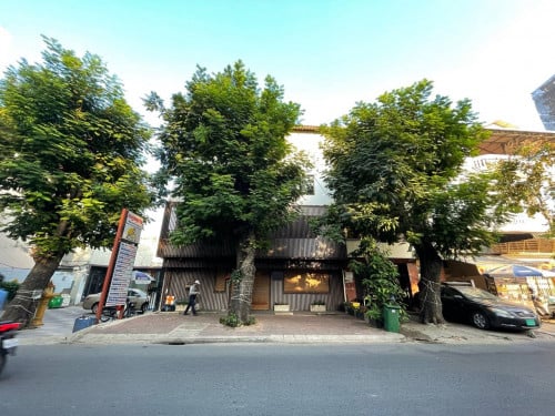 🏡ហាងសម្រាប់ជួល | Shop for Rent