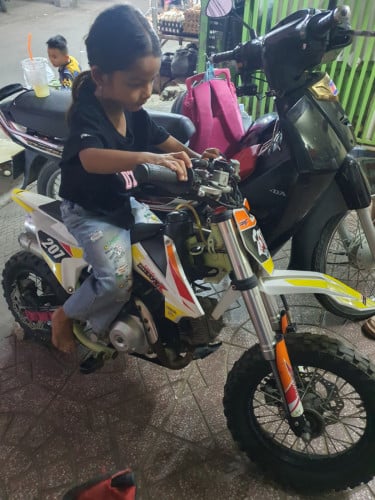 លក់កូនម៉ូតូស្អាត👍