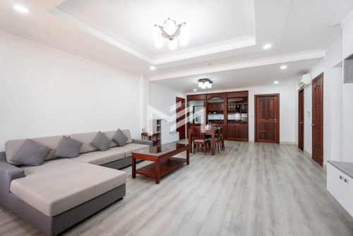 3BR Service Apt For Rent In BKK1- Gym& Pool