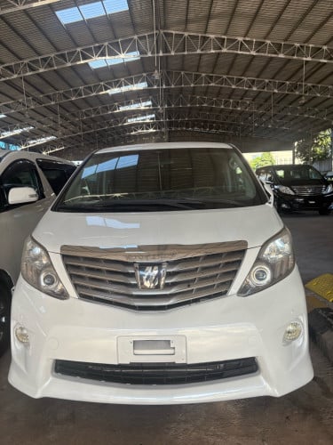 Alphard 2011 Auto3 សាងតម្លៃល្អ