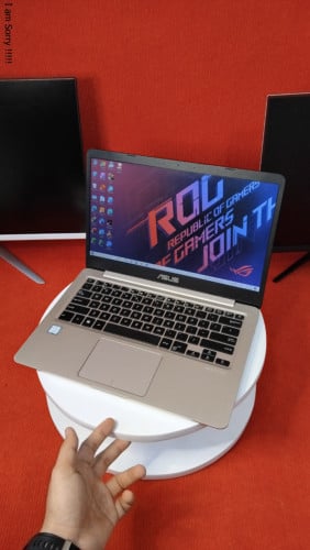 ASUS​ Core i5 ជំនាន់ទី8/ Ram 8GB-256GB SSD