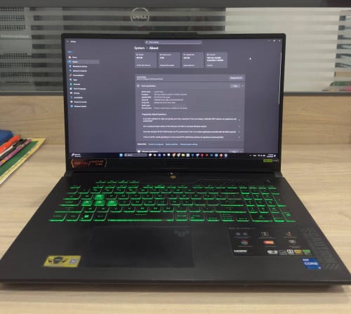 ASUS TUF GAMING F17 FX707ZU4