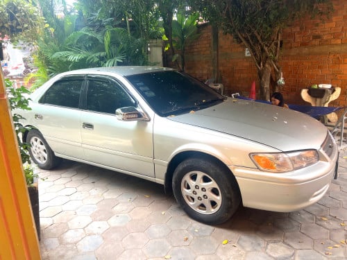 Camry 00 abs ឡានកាលី ជិៈផ្ទាល់ខ្លួន