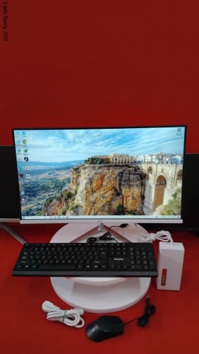 Computer All in One i5-ជំនាន់ទី7​ / 24"inch / 16GB-256GB