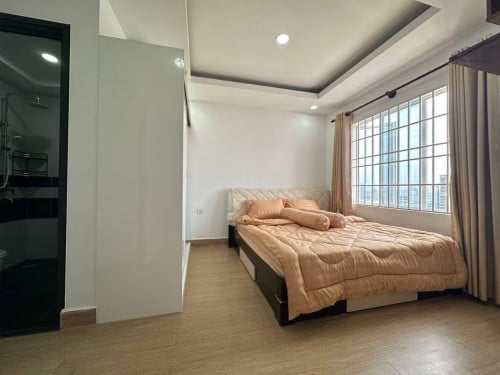Condo L BKK3 For rent