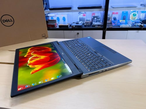 DELL Precision 7540 Workstation i9-9880H  (16cpu)  RTX 3000 6GB