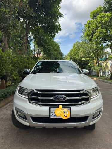 Ford Everest Titanium 2020 full option លក់ប្រញាប់តម្លៃពិសេស
