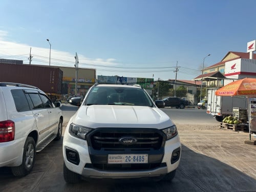 Ford Ranger Wildtrak 2020 ម៉ាស៊ីន 3.2L  ម្ចាស់ដើមទី១ ទឹកថ្នាំហ្សុីន១ជុំ