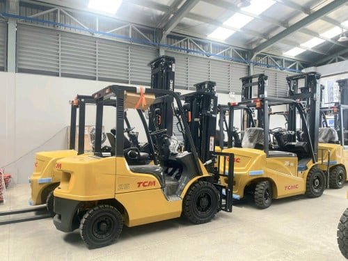 Forklift for rent - Daily, weekly, monthly & yearly