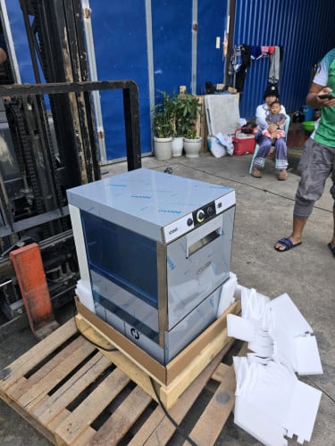 Glass and Dish Washer Machine Made in Italy