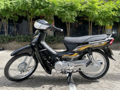 Honda Drem125cc 2018 New98%មានពន្ធកាតគ្រីស្លាកលេខ