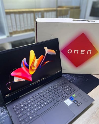 HP Omen 16 (99%)