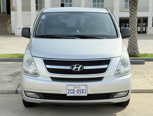 Hyundai 2010  CVX H/F