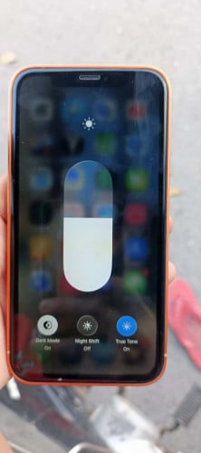 iPhone 11 Up 17 pro 128G មានស្កេន សុីមសេវ៉ាល្អ