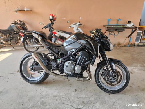 Kawasaki z900 2017 for sale